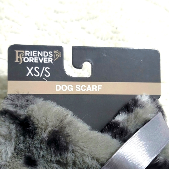 NWT Friends Forever Faux Fur Dog Scarf Size XS/S - Picture 7 of 11